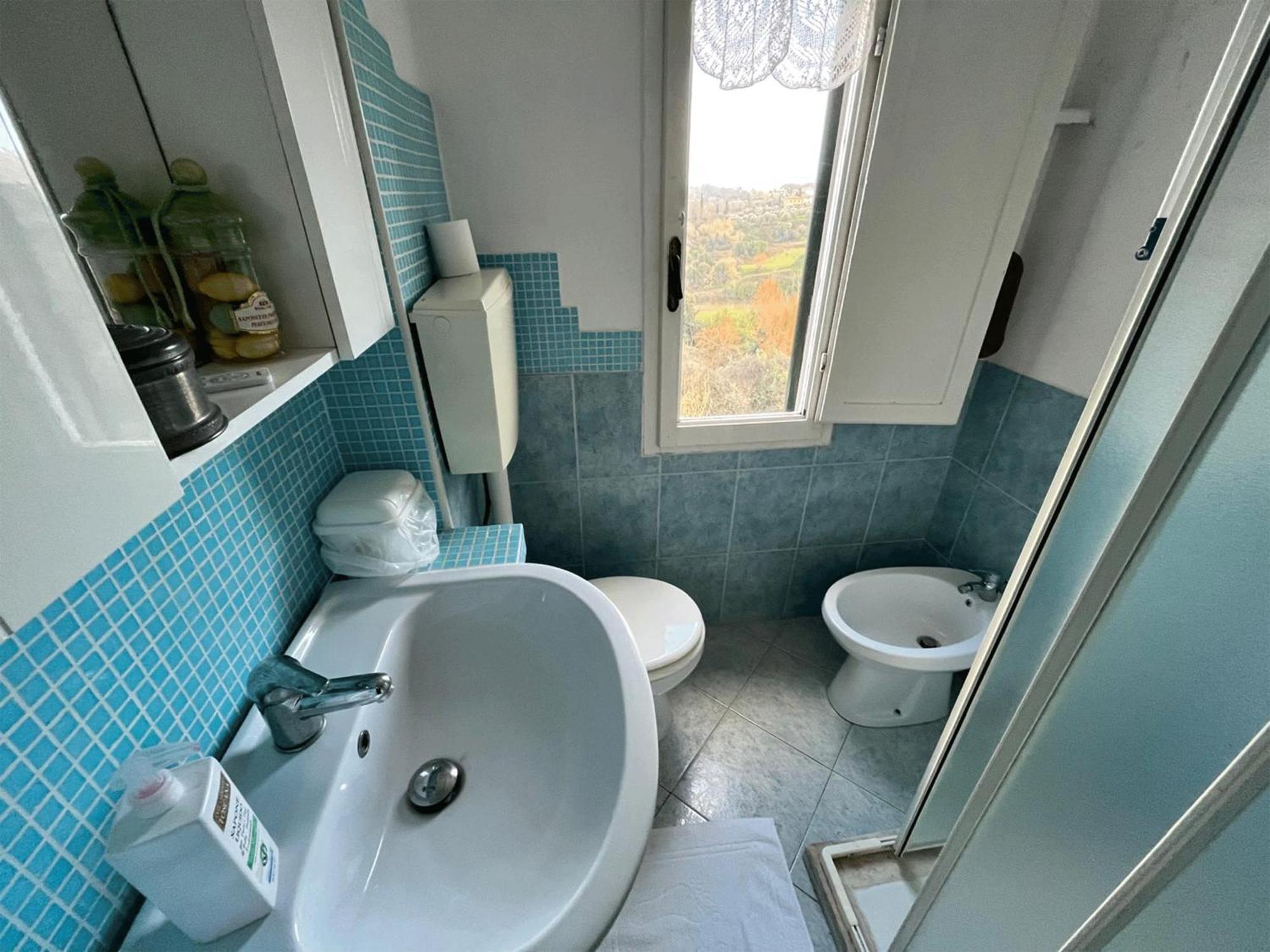 Casa Vacanze L'Acquerello Lari Екстериор снимка